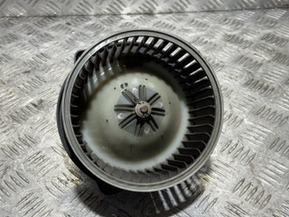 моторчик печки Mitsubishi Carisma 1 поколение 1997, хетчбэк 5 дв.