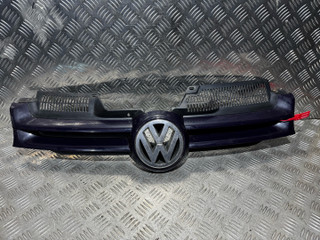 решетка радиатора Volkswagen Golf 5 поколение 2005, 1.6 л., BLP, бензин, АКПП, хетчбэк 5 дв.