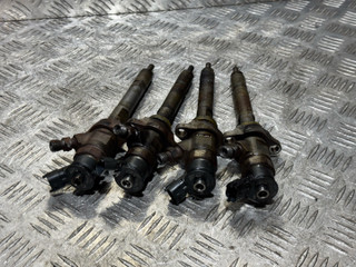 форсунка Peugeot 308 T7 2008, 1.6 л., 9HY (DV6TED4), дизель, 5МКПП, хетчбэк 5 дв., 0445110311