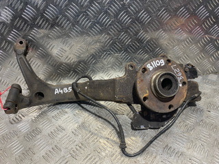 ступица передняя левая Audi A4 B5 1995, 1.8 л., AEB, бензин, 5МКПП, седан