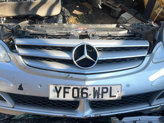 передняя часть (ноускат) Mercedes-Benz R-Класс W251 2006, 3.0 л., OM 642.950, дизель, АКПП, минивэн