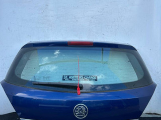 крышка багажника (дверь 3-5) Opel Astra H/Family [рестайлинг] 2008, 1.4 л., бензин, 5МКПП, купе