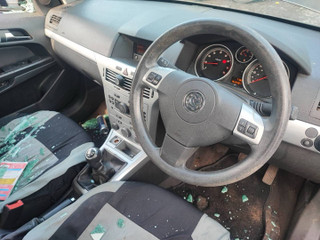 Opel Astra H/Family рест. 2010