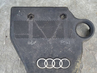 декоративная крышка двигателя Audi A3 8L (1996 - 2000), 1.6 л., бензин, 06A103925