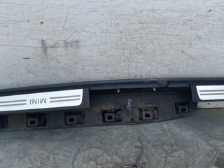 накладка на порог Mini Countryman 1 поколение 2012, 1.6 л., N16 B16 A, бензин, 6МКПП, хетчбэк 5 дв., 51779801888