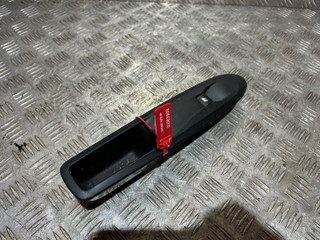 кнопка стеклоподъемника двери Citroen DS4 1 поколение 2011, 1.6 л., бензин, 6МКПП, хетчбэк 5 дв.