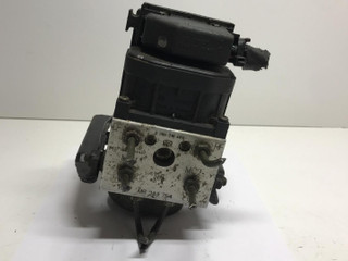 блок ABS Mitsubishi Carisma 1 поколение 1999, 1.8 л., бензин, 5МКПП, бронза, хетчбэк 5 дв., 0265216464, MR249754, 0273004225