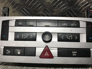 блок управления печки / климат-контроля Peugeot 407 1 поколение 2007, 1.6 л., 9HZ (DV6TED4), дизель, 5МКПП, универсал, VP4PUH-18C612-XA, 96573322YP