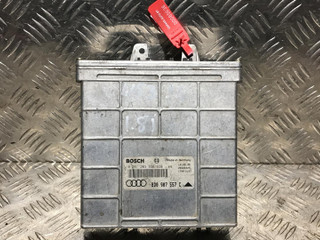 блок управления двигателем Audi A4 B5 1996, 1.8 л., бензин, МКПП, 938939, 8D0907557C