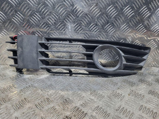 заглушка (решетка) в бампер Volkswagen Passat B5 [рестайлинг] 2000, 1.8 л., бензин, МКПП, седан, 3B0853665L