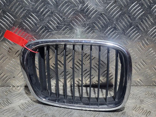 решетка радиатора BMW 5 серия E39 1999, 2.0 л., дизель, МКПП, седан, 81593140