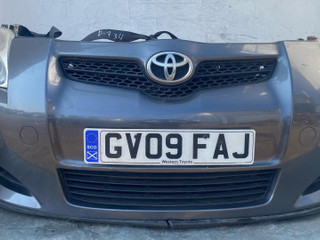 передняя часть (ноускат) Toyota Auris 1 поколение 2009, 1.3 л., бензин, 6МКПП, хетчбэк 5 дв.