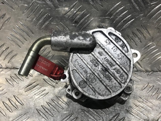насос вакуумный Mercedes-Benz C-Класс W203/S203/CL203 2002, 2.2 л., дизель, МКПП, A6112300165