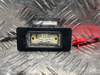 подсветка номера BMW 5 серия F07/F10/F11 2012, 2.0 л., N20 B20 A, бензин, АКПП, седан, 63267193293