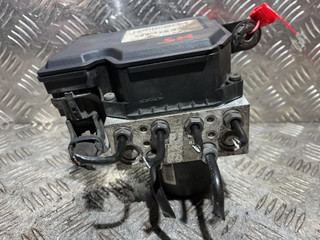 блок ABS Volkswagen Tiguan 1 поколение 2008, 2.0 л., CAWB, бензин, АКПП, внедорожник 5 дв., полный привод, 5N0614109M, 17166605, 54085329D, 17166005E