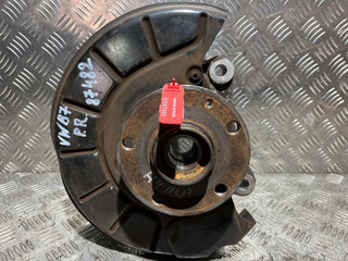 ступица передняя правая Volkswagen Passat B7 2012, 1.8 л., CDAA, бензин, АКПП, седан, 3C0407258F, 1K0615312F
