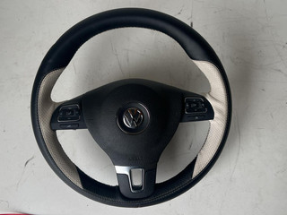 руль Volkswagen Tiguan 1 поколение [рестайлинг] 2013, 1.4 л., CTHA, бензин, АКПП, внедорожник 5 дв., передний привод, 1T0419091AC