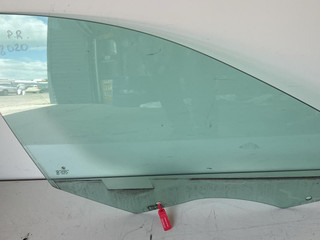 стекло двери передней правой BMW 5 серия F07/F10/F11 2012, 2.0 л., N20 B20 A, бензин, АКПП, седан