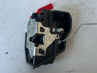 замок двери задней правой BMW 5 серия F07/F10/F11 2012, 2.0 л., N20 B20 A, бензин, АКПП, седан, 7229460