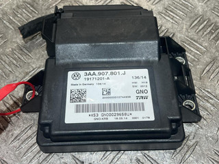 блок управления ручником Volkswagen Passat B7 2014, 1.4 л., CAXA, бензин, АКПП, седан, 3AA907801J