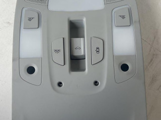 фонарь салона (плафон) Audi A6 4G/C7 2013, 2.8 л., CHVA, бензин, АКПП, седан, полный привод, 4G0947135D