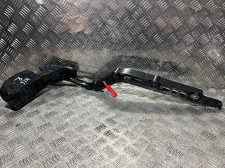 Крепление бампера заднего Volkswagen Passat B7 2014, 1.4 л., CAXA, бензин, АКПП, седан, 3AE807394A