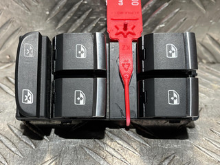 блок управления стеклоподъемниками Audi A4 B9 2018, 2.0 л., CVKB, бензин, АКПП, универсал, передний привод, 8W0959851E