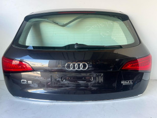 крышка багажника (дверь 3-5) Audi Q5 8R [рестайлинг] 2015, 2.0 л., CNCD, бензин, АКПП, внедорожник 5 дв., 8R0827023C