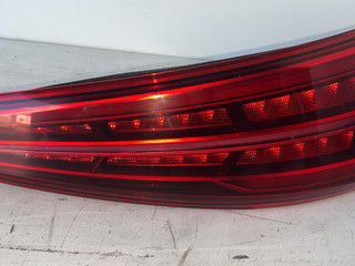 фонарь задний правый Audi Q3 8U [рестайлинг] 2015, 2.0 л., CULB, бензин, АКПП, внедорожник 5 дв., 8U0945094M