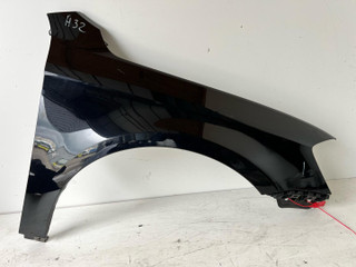 крыло переднее правое Volkswagen Passat B7 2011, 2.0 л., CCZB, бензин, АКПП, универсал, 3AA821106