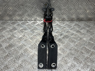 петля капота Volkswagen Passat B7 2011, 2.0 л., CCZB, бензин, АКПП, универсал, 3AA823302, 3AA823301