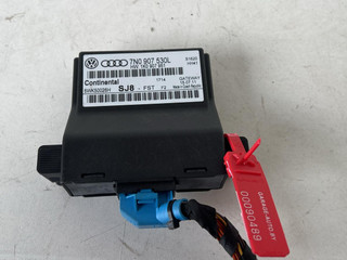 блок комфорта Volkswagen Passat B7 2011, 2.0 л., CCZB, бензин, АКПП, универсал, 1K0907951, 7N0907530L