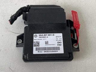 блок управления ручником Volkswagen Passat B7 2011, 2.0 л., CCZB, бензин, АКПП, универсал, 3AA907801G, 18233201A