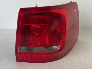 фонарь задний правый Volkswagen Sharan 2 поколение 2011, 2.0 л., CCZA, бензин, АКПП, минивэн, 7N0945096G
