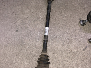 полуось задняя (приводной вал, ШРУС) BMW 3 серия F30/F31/F34 2014, 2.0 л., N47 D20 C, дизель, АКПП, седан, 33207597682