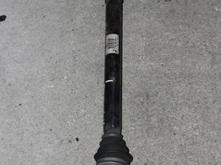 полуось задняя (приводной вал, ШРУС) BMW 7 серия F01/F02 2011, 4.4 л., N63 B44 A, бензин, АКПП, седан, 33207566086