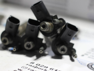 форсунка BMW X5 M E70 2012, 3.0 л., N57 D30 A, дизель, АКПП, внедорожник 5 дв., 7805428