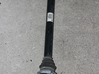 полуось задняя (приводной вал, ШРУС) BMW 5 серия F07/F10/F11 2010, 3.0 л., бензин, АКПП, синий, седан, 33208603098
