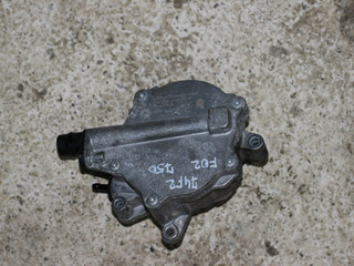 насос вакуумный BMW 7 серия F01/F02 2010, 4.4 л., бензин, АКПП, schwarz 2 (668), седан, 8605976