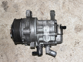 насос гидроусилителя руля BMW 7 серия F01/F02 2010, 4.4 л., бензин, АКПП, schwarz 2 (668), седан, 6788909