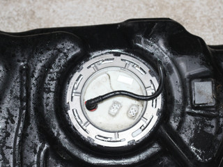 насос топливный BMW 7 серия F01/F02 2010, 4.4 л., бензин, АКПП, schwarz 2 (668), седан, 16117217261