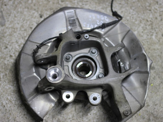 кулак задний левый BMW 7 серия F01/F02 2010, 4.4 л., бензин, АКПП, schwarz 2 (668), седан, 33326796497