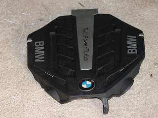 декоративная крышка двигателя BMW 5 серия F10/F11 [рестайлинг] 2014, 4.4 л., бензин, АКПП, a90, седан, 7577456