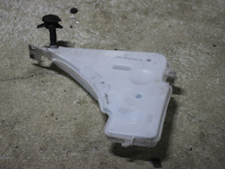 бачок омывателя BMW 3 серия F30/F31/F34 2013, 2.0 л., бензин, АКПП, синий, седан, правый руль, 7241671