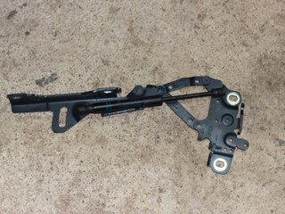 петля капота правая BMW 3 серия F30/F31/F34 2013, 2.0 л., бензин, АКПП, синий, седан, правый руль, 7336700