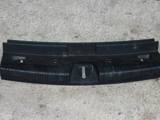 накладка внутренняя на заднюю панель кузова BMW 3 серия F30/F31/F34 2013, 2.0 л., дизель, МКПП, черный, седан, 7221868