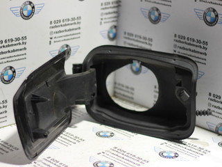 лючок топливного бака BMW 5 серия F07/F10/F11 2011, 2.0 л., дизель, МКПП, черный 475, седан, правый руль, 51177204365