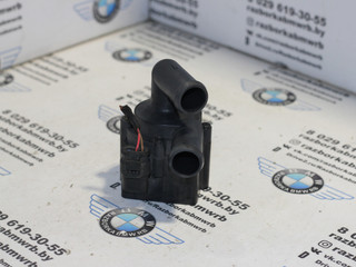 насос антифриза дополнительный BMW 5 серия F07/F10/F11 2012, 2.0 л., дизель, АКПП, imperial-blau brillant metallic, хетчбэк 5 дв., правый руль, 64119230234