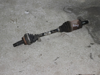 полуось передняя левая (приводной вал, ШРУС) BMW X5 E70 2008, 3.0 л., дизель, АКПП, бронзовый, внедорожник 5 дв., правый руль, 7553945
