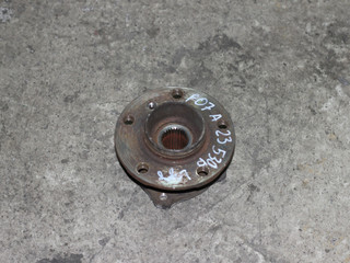 ступица задняя левая BMW 5 серия F07/F10/F11 2010, 3.0 л., дизель, АКПП, 475 , хетчбэк 5 дв., 33006867806